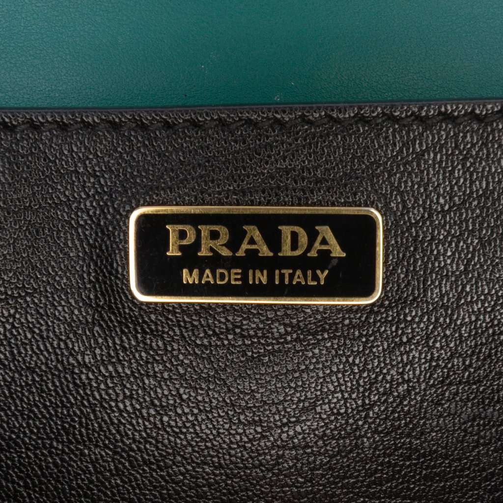 Prada Saffiano Trimmed City Calf Crystal Cahier Crossbody Green Leather Very good condition - Box View