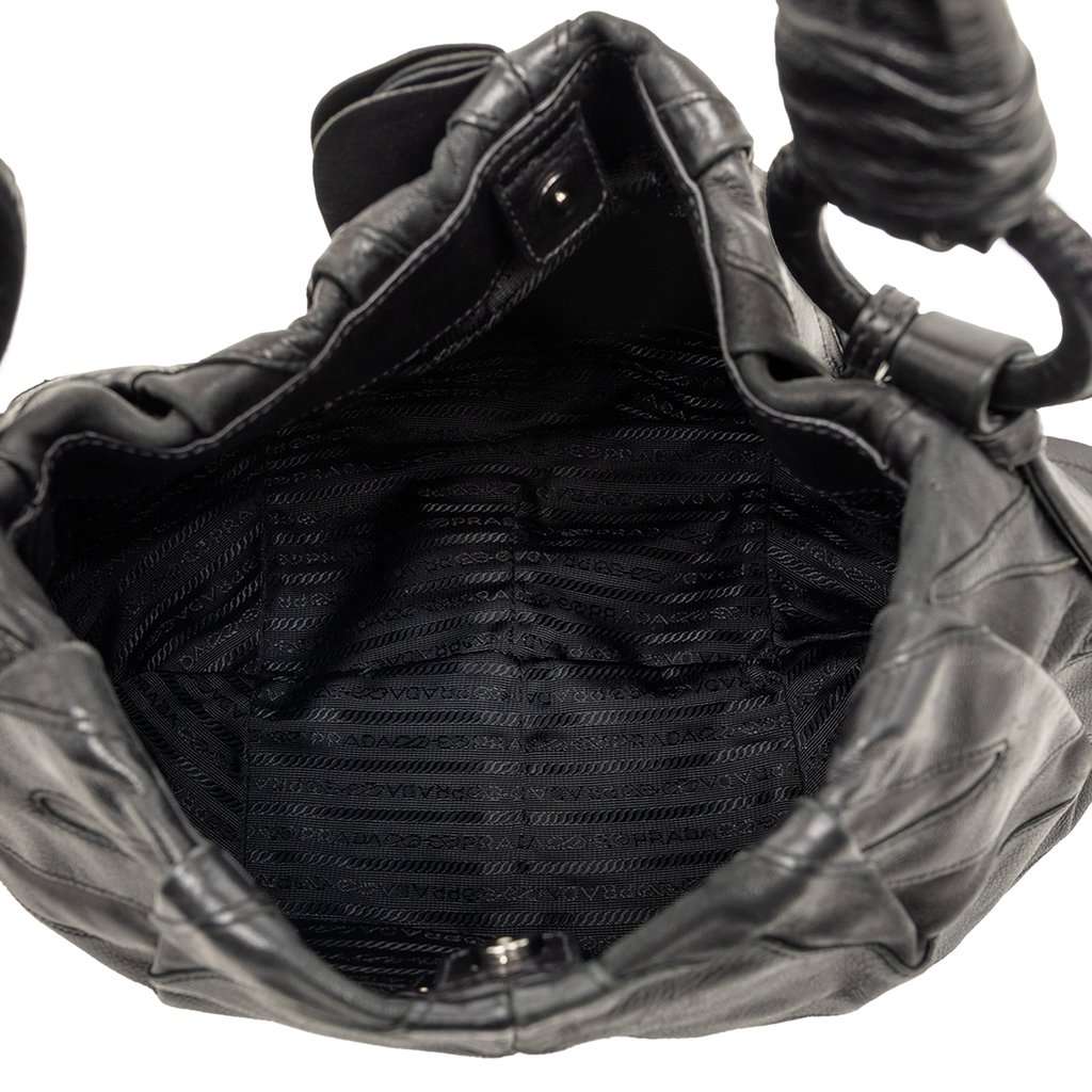 Prada Nappa Mordore Ruffle Hobo Black Leather Very good condition - Model View