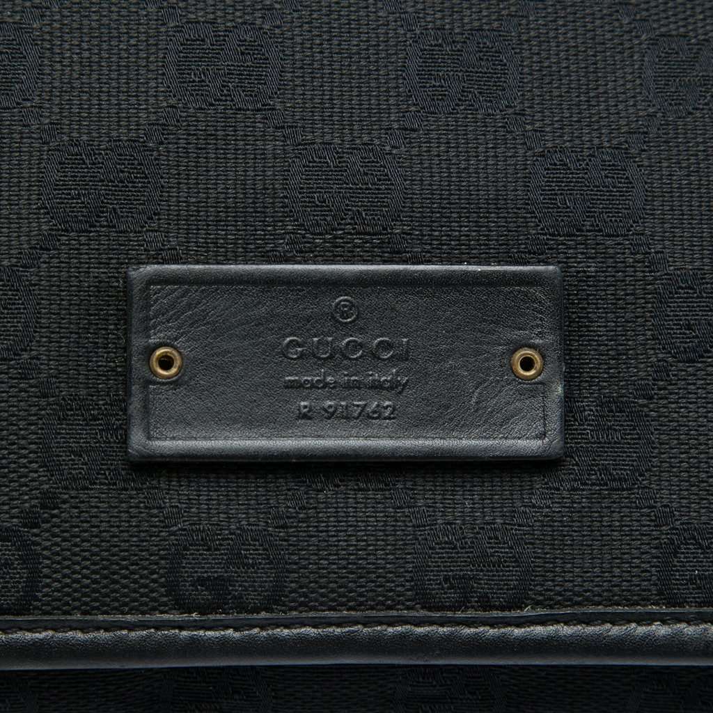 Gucci GG Canvas Crossbody Black Very good condition - Box View