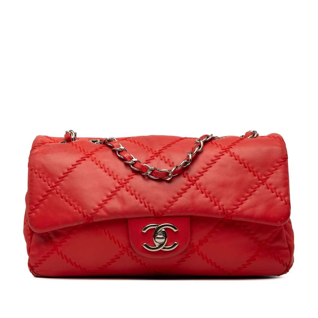 Chanel CC Quilted Lambskin Ultimate Stitch Flap Red Leather Good - Front View