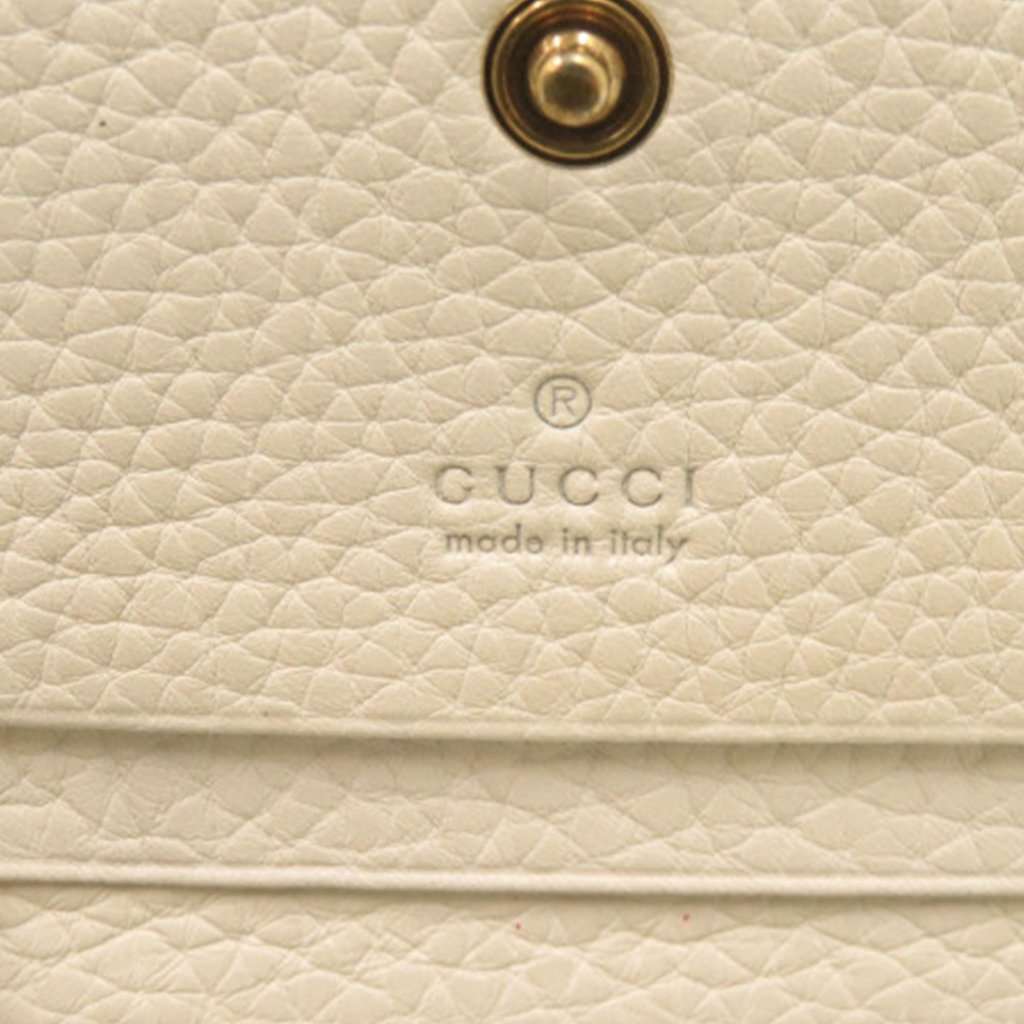 Gucci Calfskin Blind for Love Compact Wallet White Leather Very good - Model View