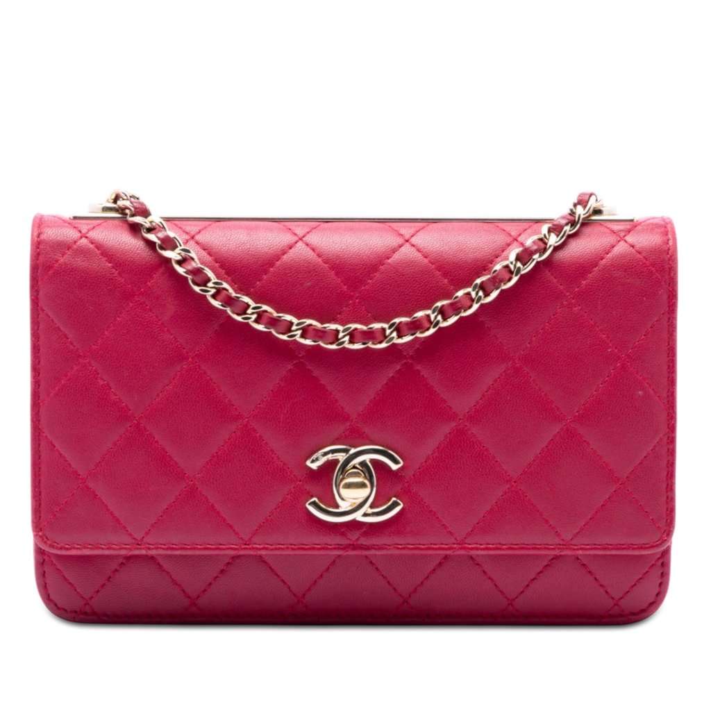 Chanel Quilted Lambskin Trendy CC Wallet On Chain Pink Leather Very good condition - Front View