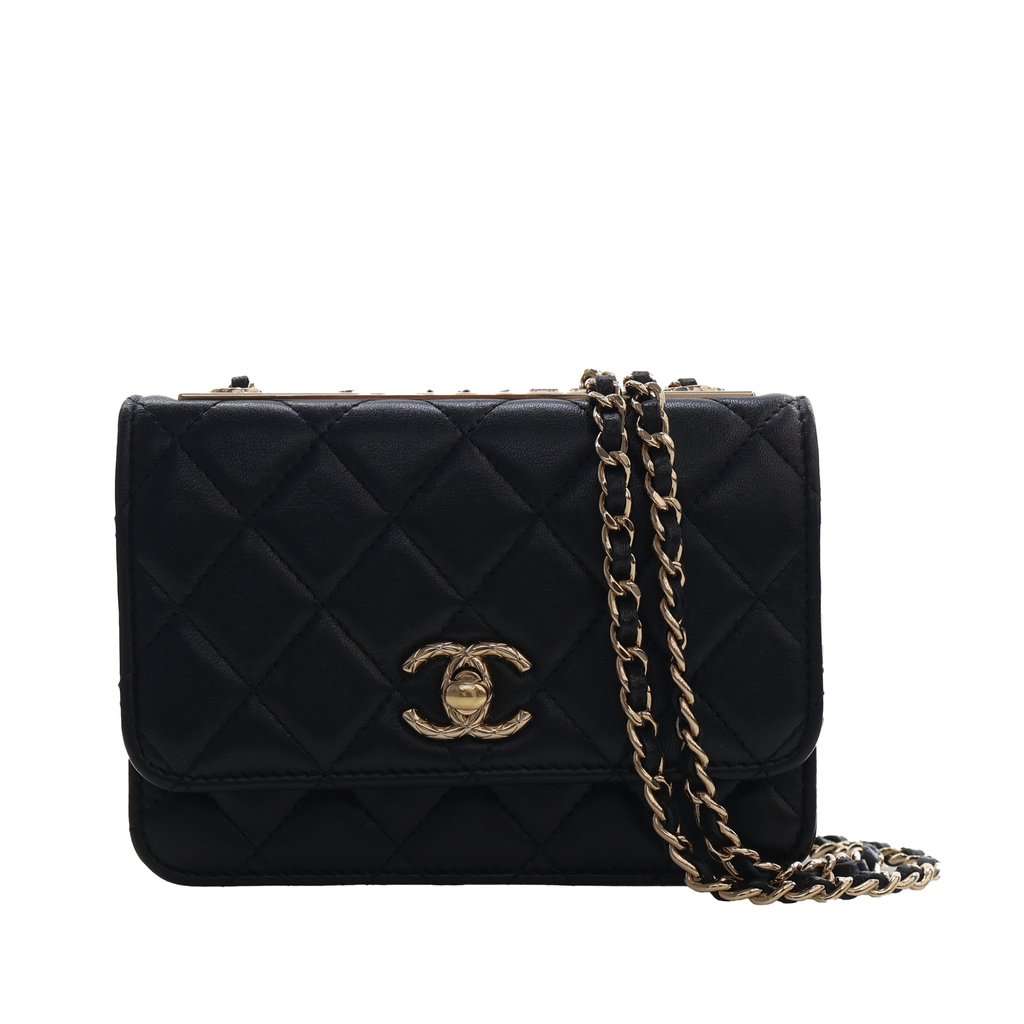 Chanel Mini Quilted Lambskin Trendy CC Wallet On Chain Black Leather Very good - Front View