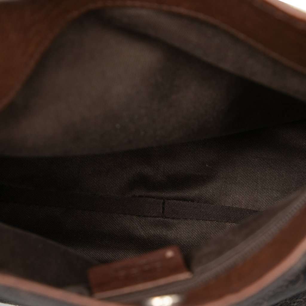 Gucci GG Denim Shoulder Bag Brown Very good - Model View