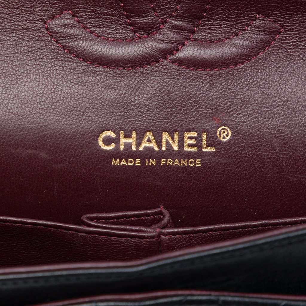 Chanel Medium Classic Lambskin Double Flap Black Leather Very good - Box View