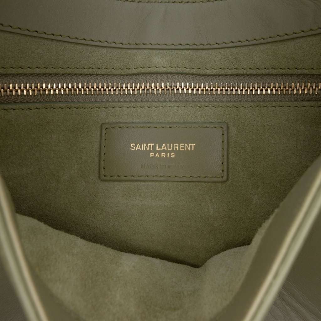 Saint Laurent Smooth Calfskin Le 5 a 7 Green Leather Very good condition - Box View
