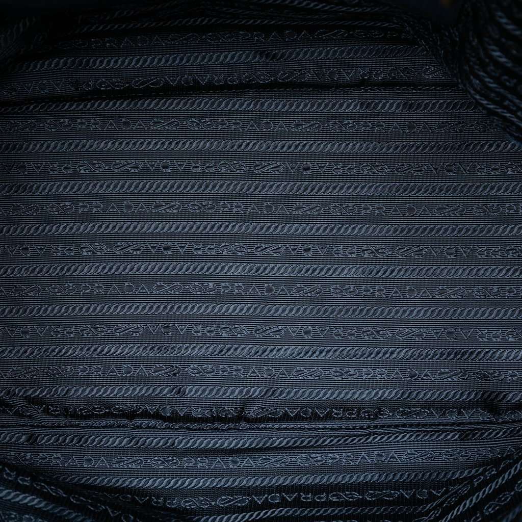 Prada Vitello Daino Side Pocket Convertible Tote Blue Leather Very good condition - Model View