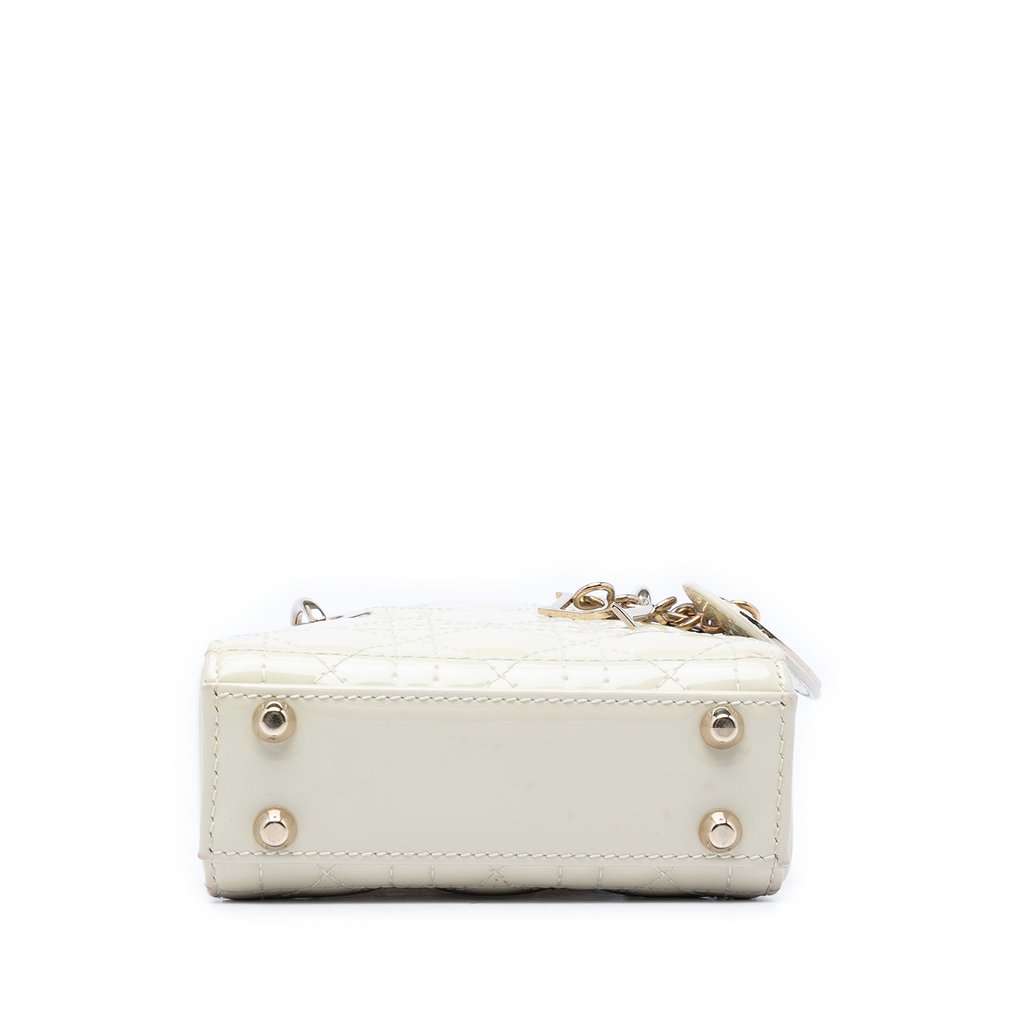 Dior Micro Patent Cannage Lady Dior White Leather Very good condition - Inside View