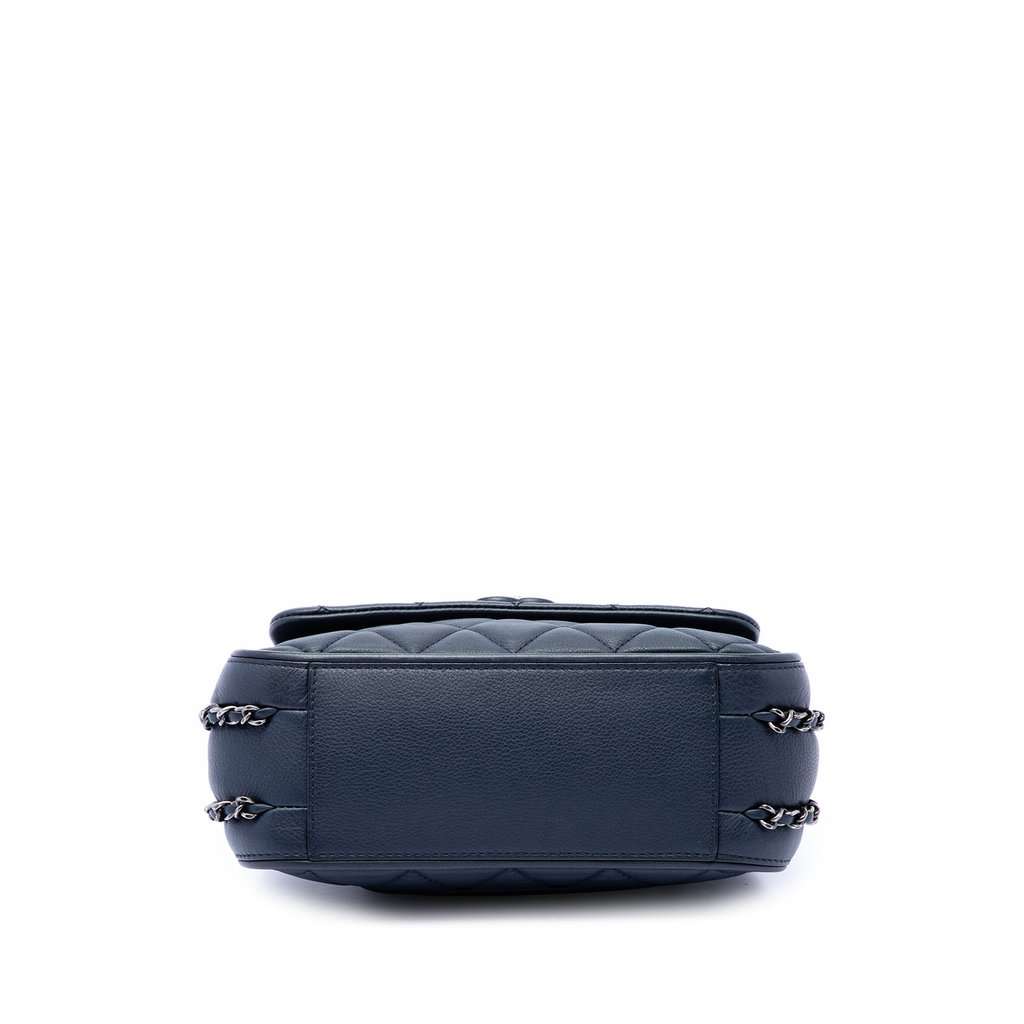 Chanel Quilted Calfskin Frame in Chain Flap Blue Leather Very good - Inside View