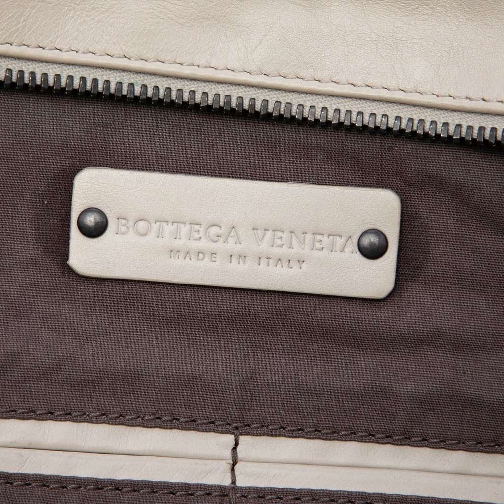 Bottega Veneta Intrecciato Trimmed Nappa Business Bag White Leather Very good condition - Box View