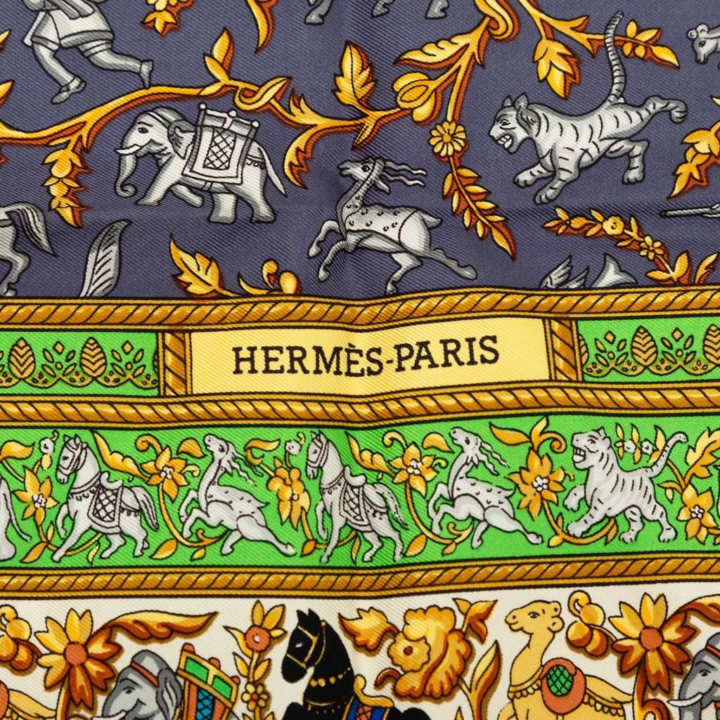 Hermès Chasse en Inde Silk Scarf 90 Blue Very good - Inside View