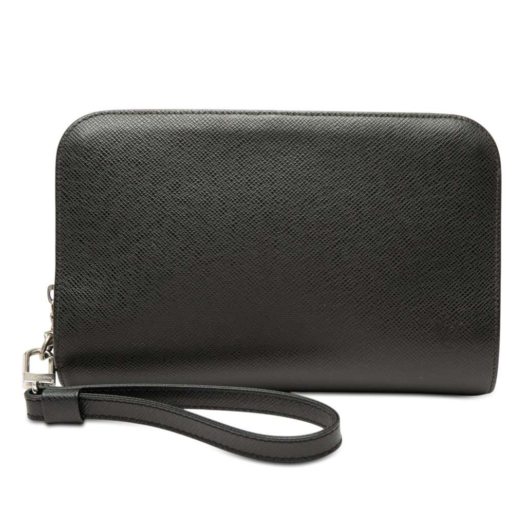 Louis Vuitton Taiga Pochette Baikal Black Leather Very good condition - Front View