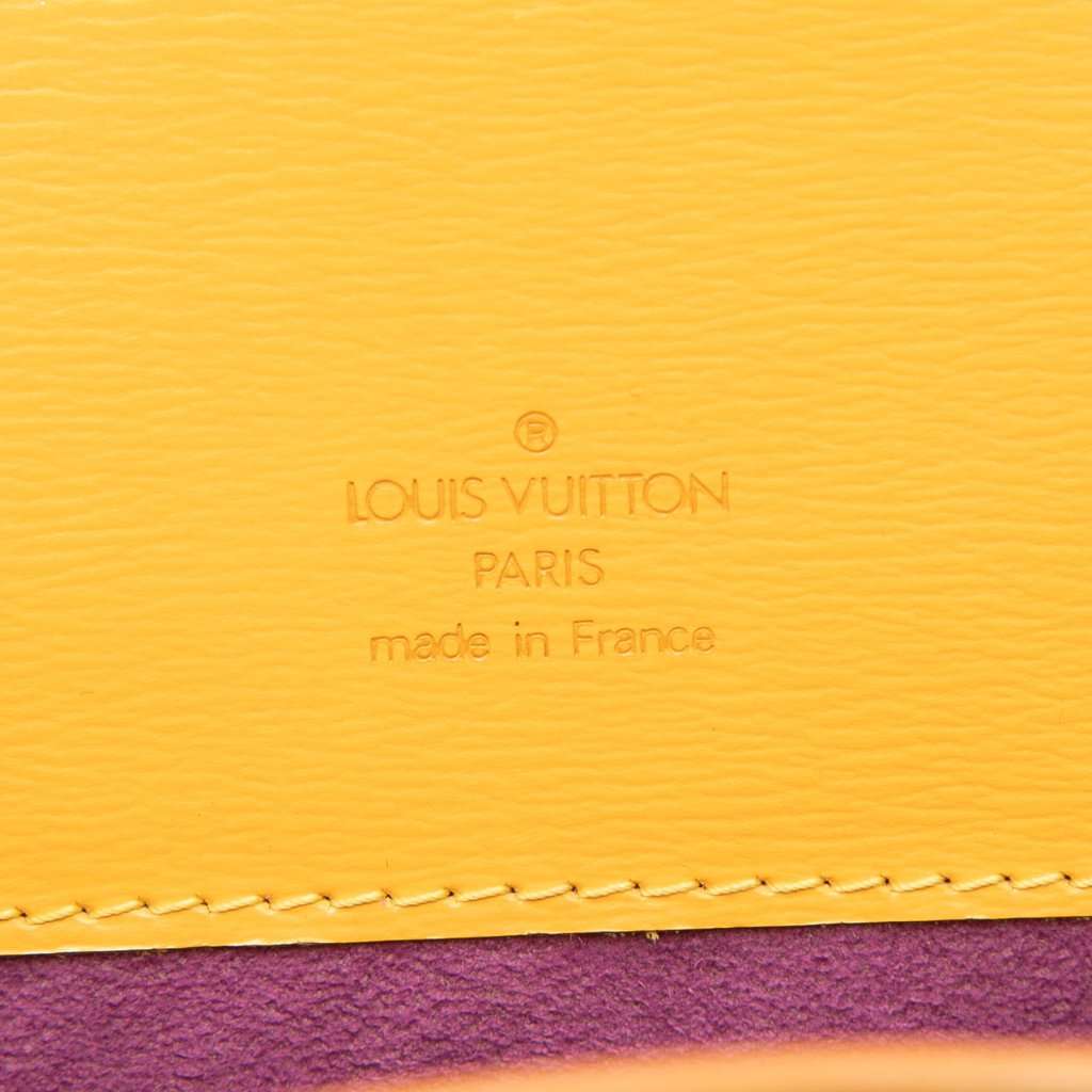 Louis Vuitton Epi Cluny Yellow Leather Very good condition - Box View