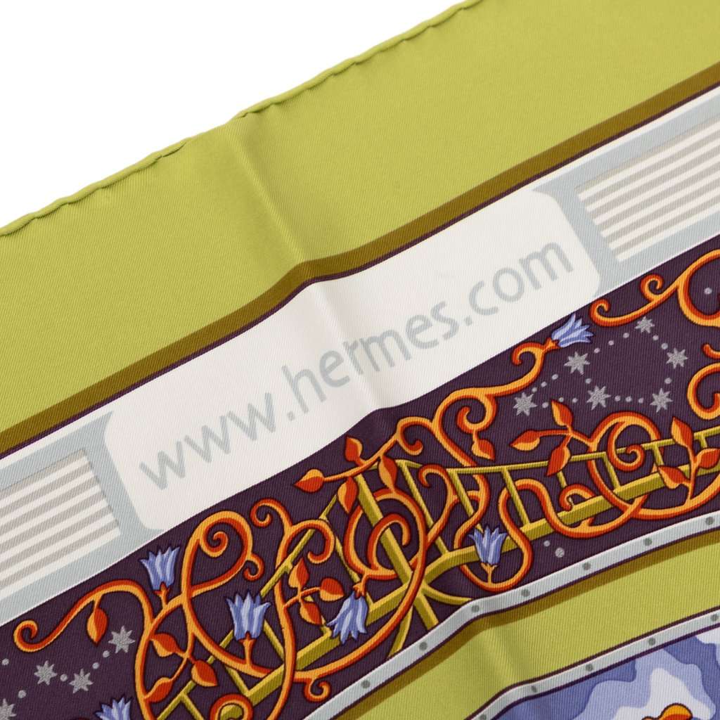 Hermès Www.hermes.com Silk Scarf 90 Blue Very good condition - Box View