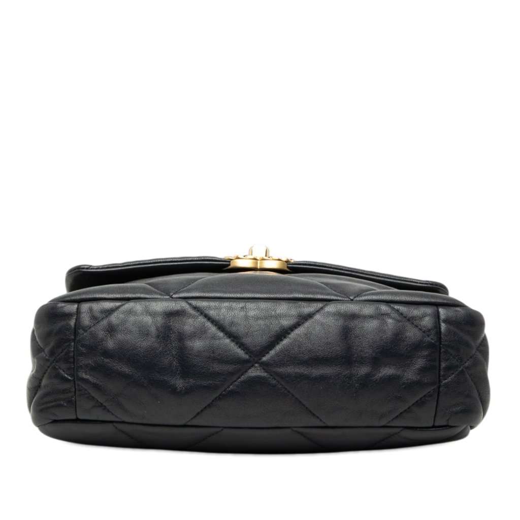 Chanel Medium Lambskin 19 Flap Blue Leather Very good - Inside View