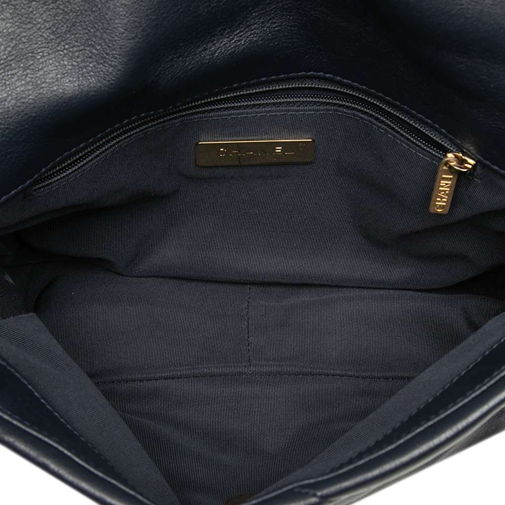 Chanel Medium Lambskin 19 Flap Blue Leather Very good - Model View