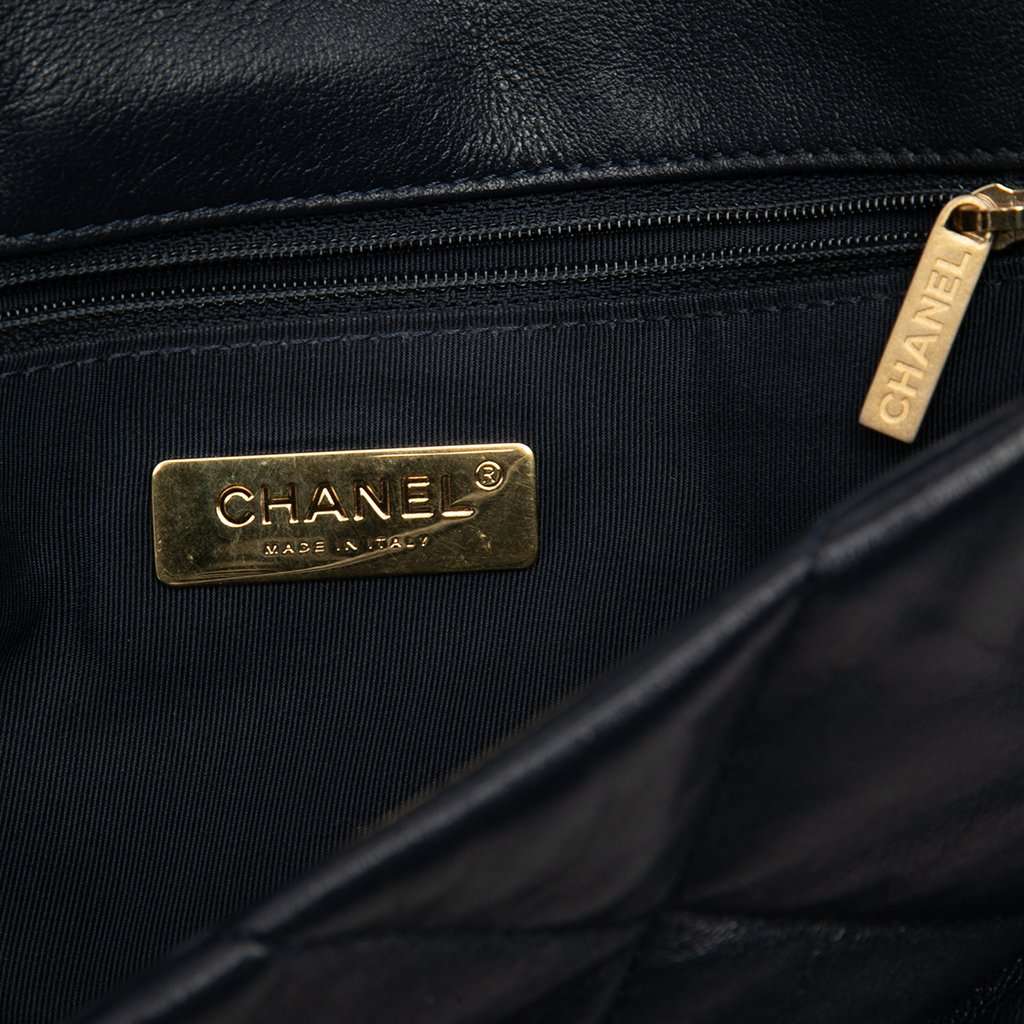 Chanel Medium Lambskin 19 Flap Blue Leather Very good - Box View
