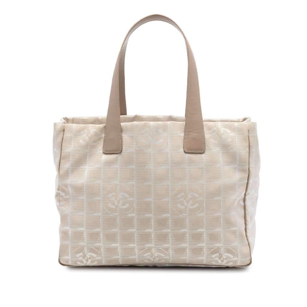 Chanel New Travel Line Nylon Tote Beige Very good condition - Front View