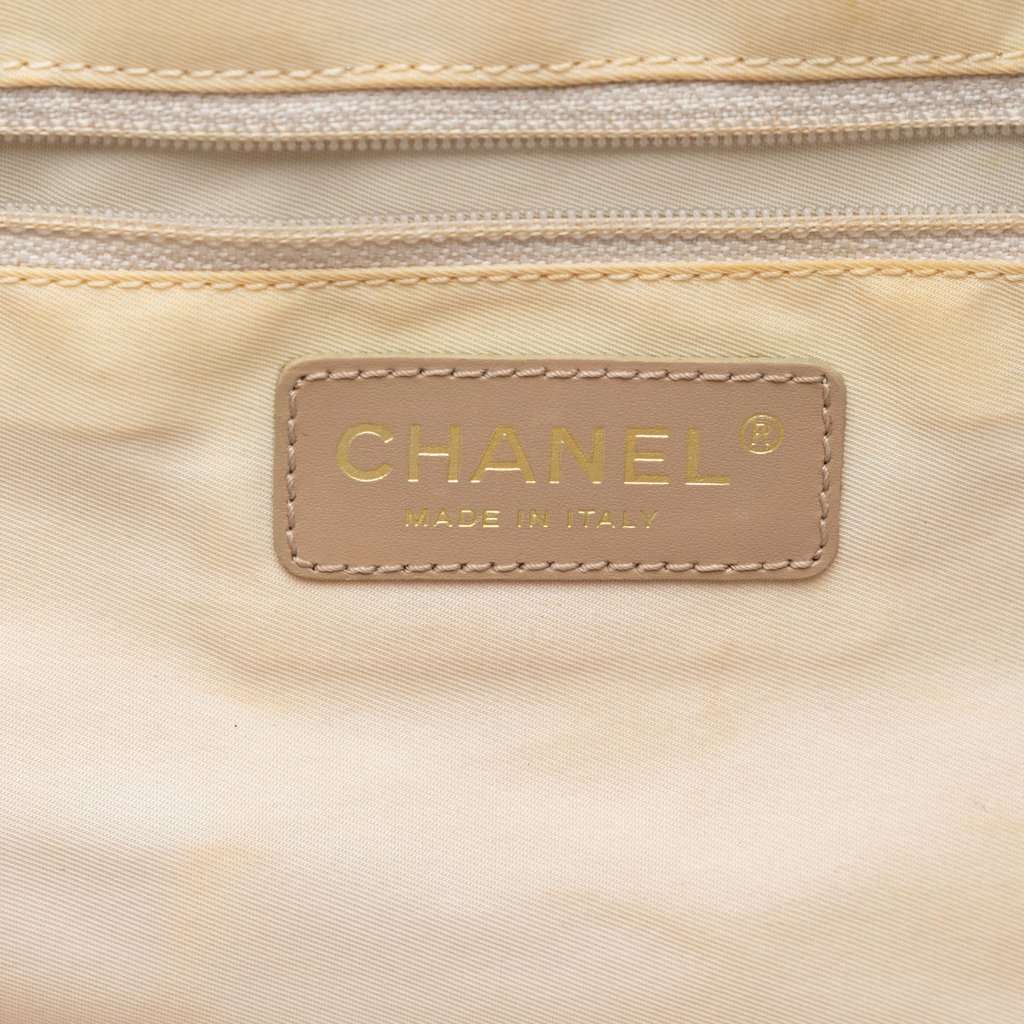 Chanel New Travel Line Nylon Tote Beige Very good condition - Box View