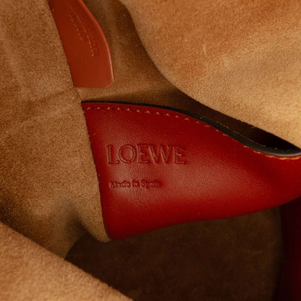 Loewe Calfskin Anagram Gate Bucket Bag Brown Leather Very good condition - Box View