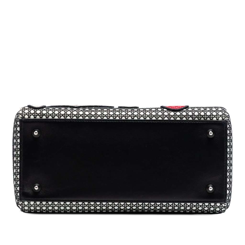 Dior Medium Calfskin Mesh Microcannage Patches Lady Dior Black Leather Very good condition - Inside View