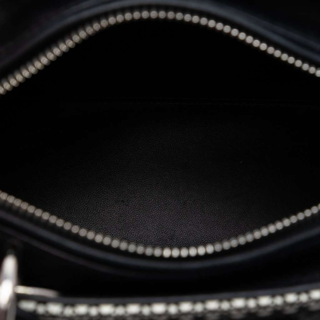 Dior Medium Calfskin Mesh Microcannage Patches Lady Dior Black Leather Very good condition - Model View