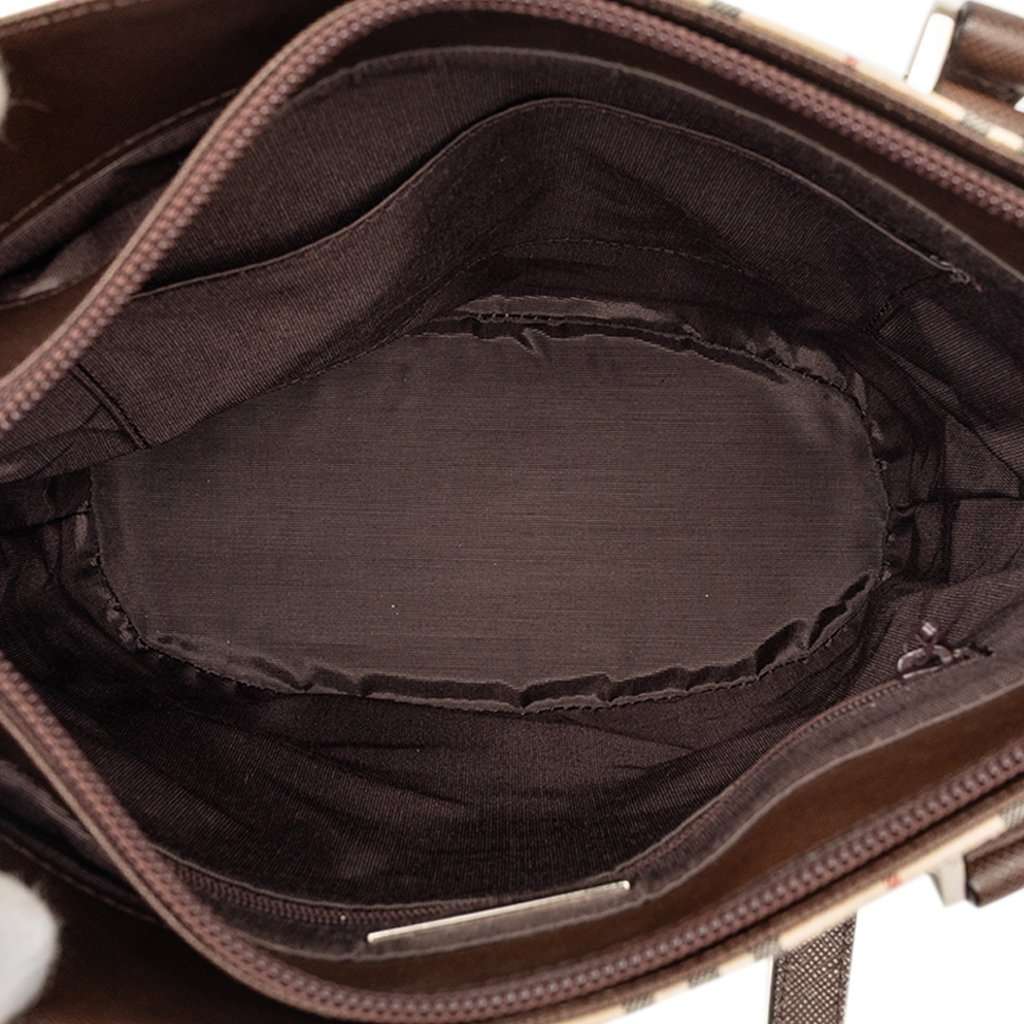 Burberry House Check Canvas Bucket Bag Beige Very good condition - Model View
