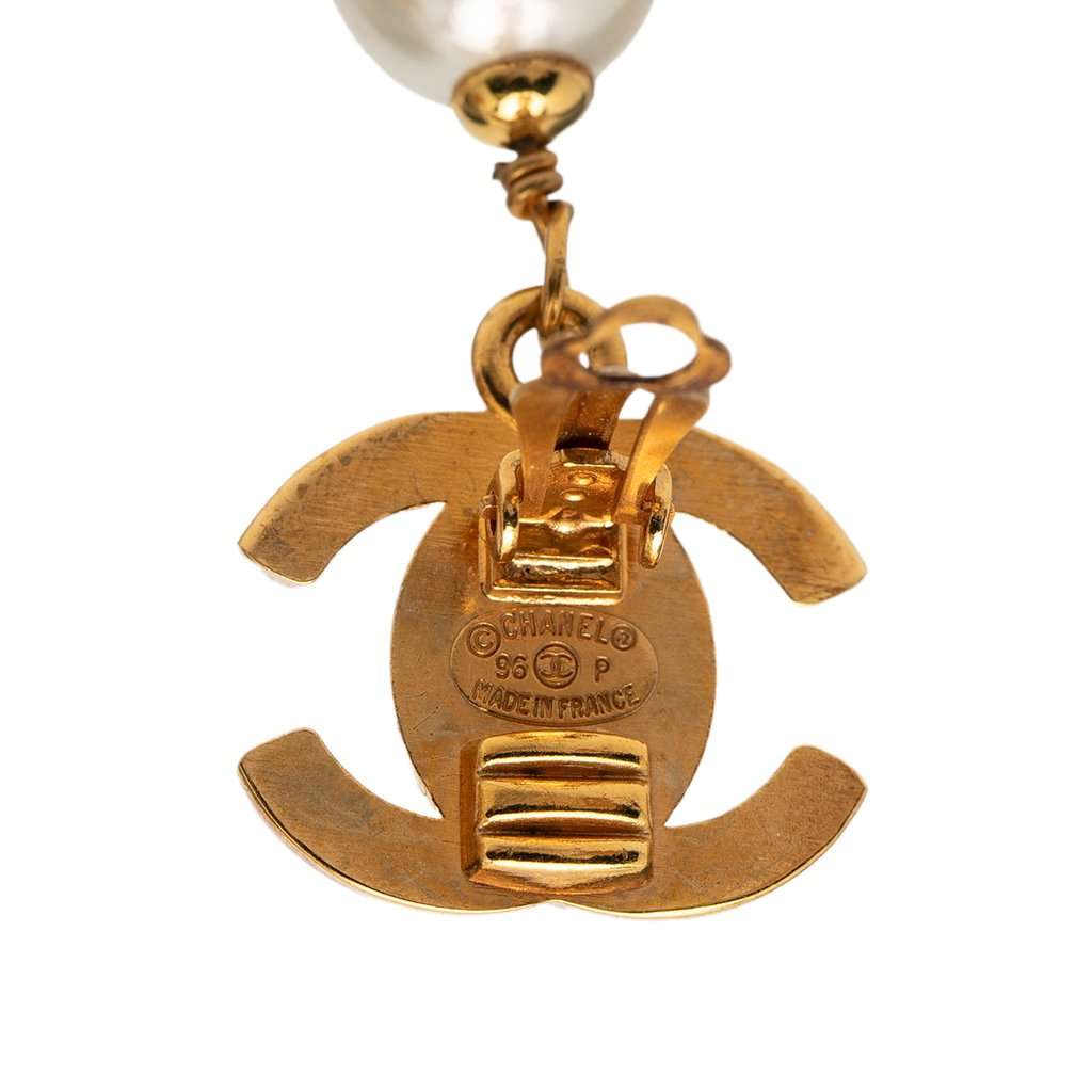 Chanel CC Gold Plated Turnlock Faux Pearl Drop Clip On Earrings Gold Metal Very good condition - Inside View