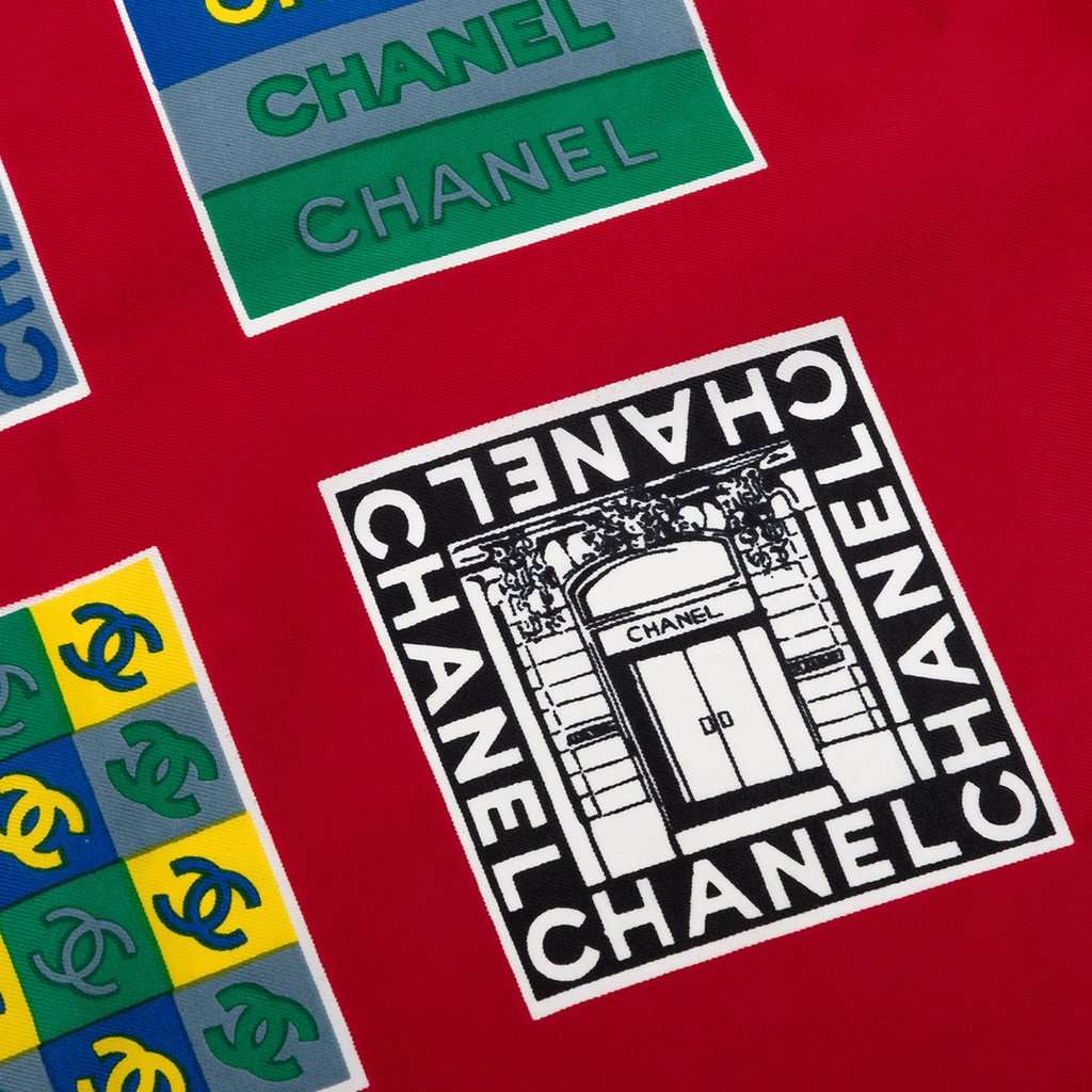 Chanel CC Logo Printed Silk Scarf 90 Red Very good condition - Box View