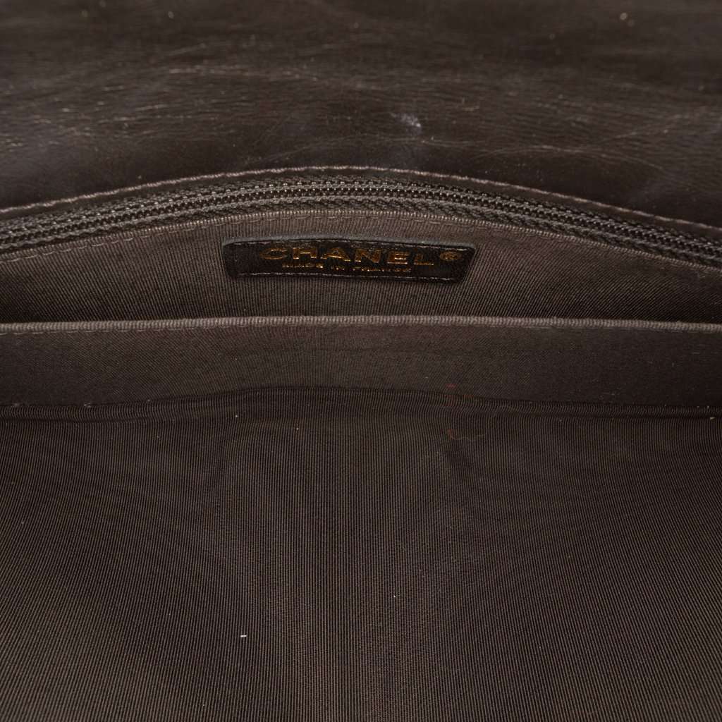 Chanel Paris Hamburg Quilted Aged Calfskin Clutch Black Leather Very good condition - Model View