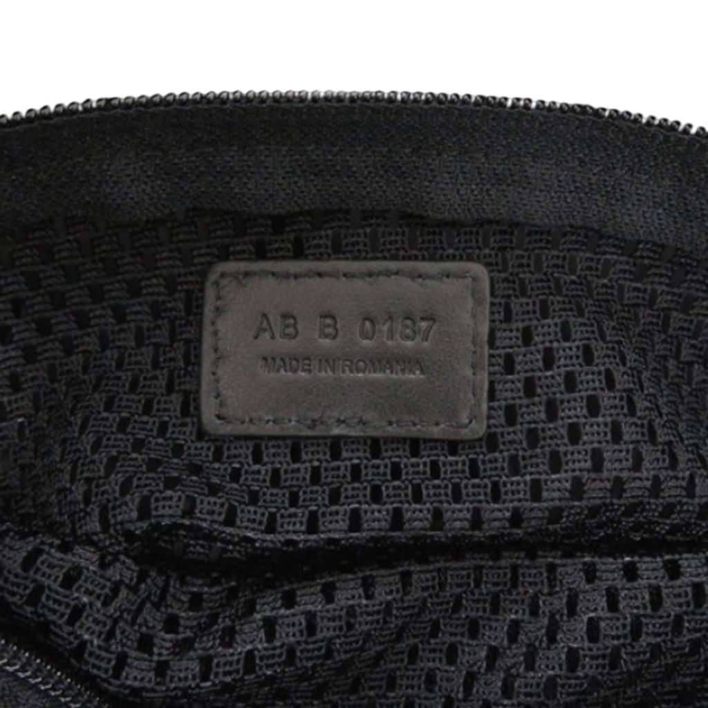 Givenchy Nylon Duffle Bag Black Very good condition - Box View
