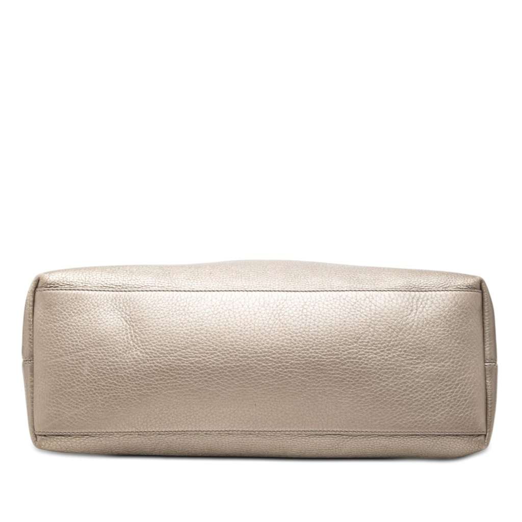 Gucci Medium Metallic Calfskin Soho Chain Tote Gold Leather Very good condition - Inside View