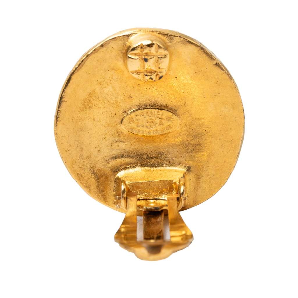 Chanel CC Gold Plated Arabesque Round Clip On Earrings Gold Metal Very good condition - Inside View