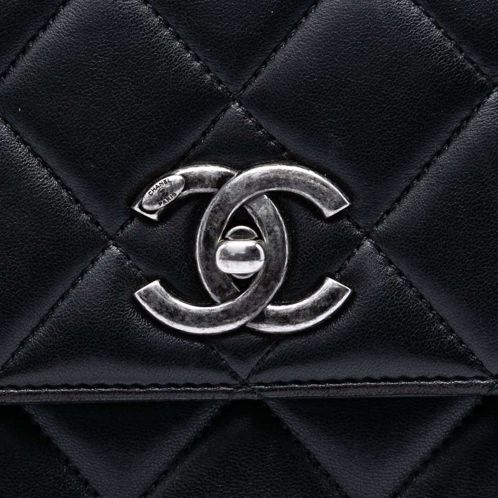 Chanel Small Quilted Lambskin Trendy CC Top Handle Flap Black Leather Very good condition - Box View