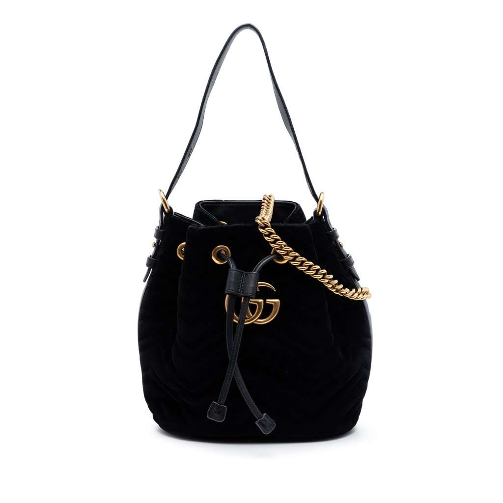 Gucci GG Marmont 2.0 Matelasse Velvet Bucket Bag Black Very good condition - Front View