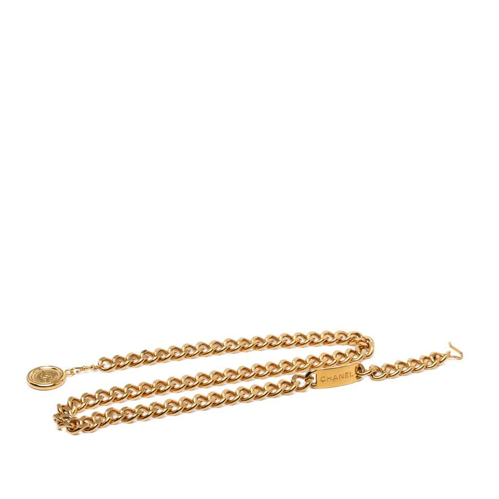 Chanel CC Gold Plated 31 Rue Cambon Medallion Chain Belt Gold Metal Very good condition - Front View
