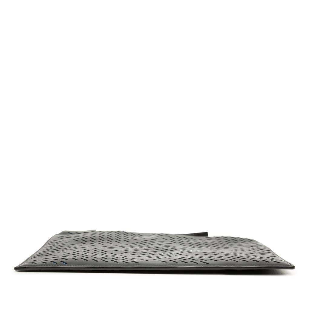 Bottega Veneta Perforated Leather Clutch Black Leather Very good condition - Inside View