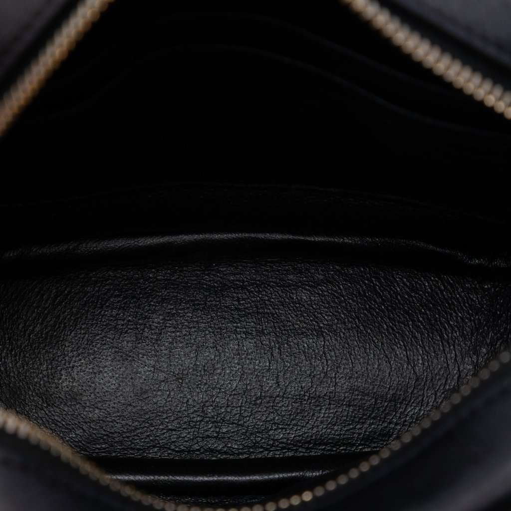 Saint Laurent Calfskin Monogram Blogger Bag Black Leather Very good - Model View