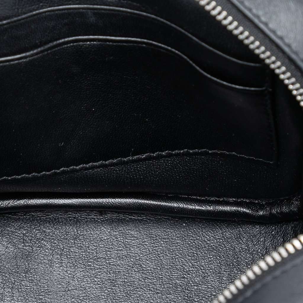 Saint Laurent Mini Embroidered Nappa Love Blogger Camera Bag Black Leather Very good condition - Model View