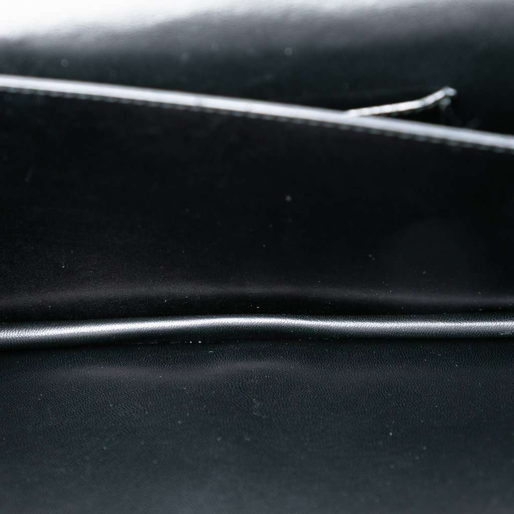 Dior Metal Trimmed Smooth Calfskin Clutch Black Leather Very good condition - Model View