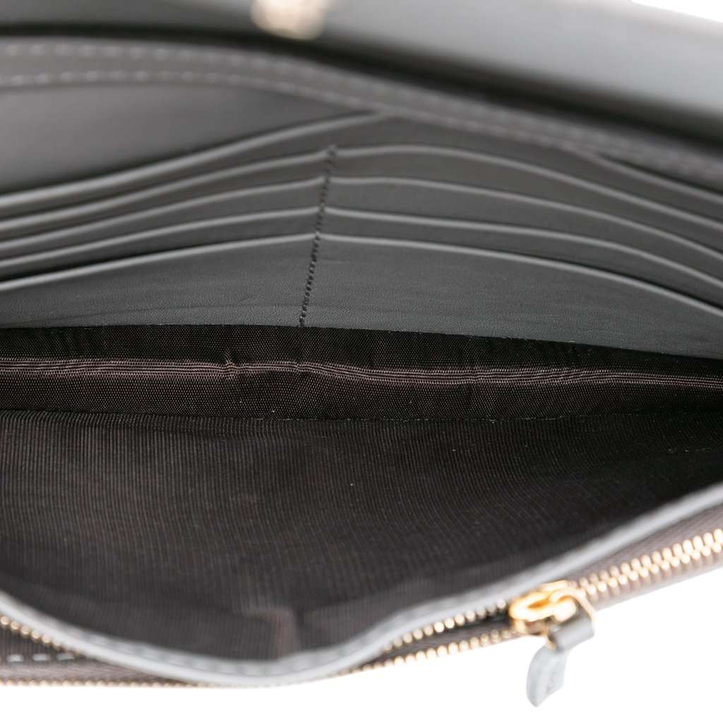 Gucci Microguccissima Wallet on Strap Grey Leather Very good condition - Model View