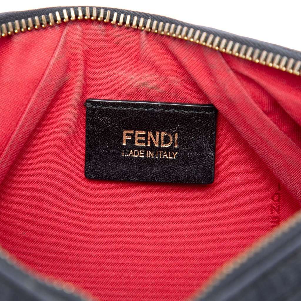 Fendi Zucchino Spalmati Chain Pochette Black Very good condition - Box View