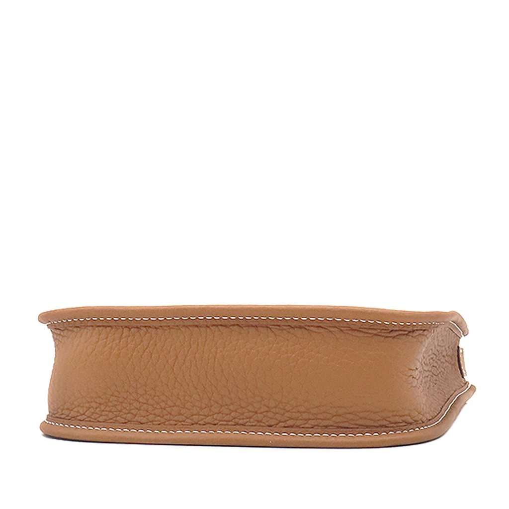 Hermès Clemence Evelyne 16 Amazone Brown Leather Never worn - Model View