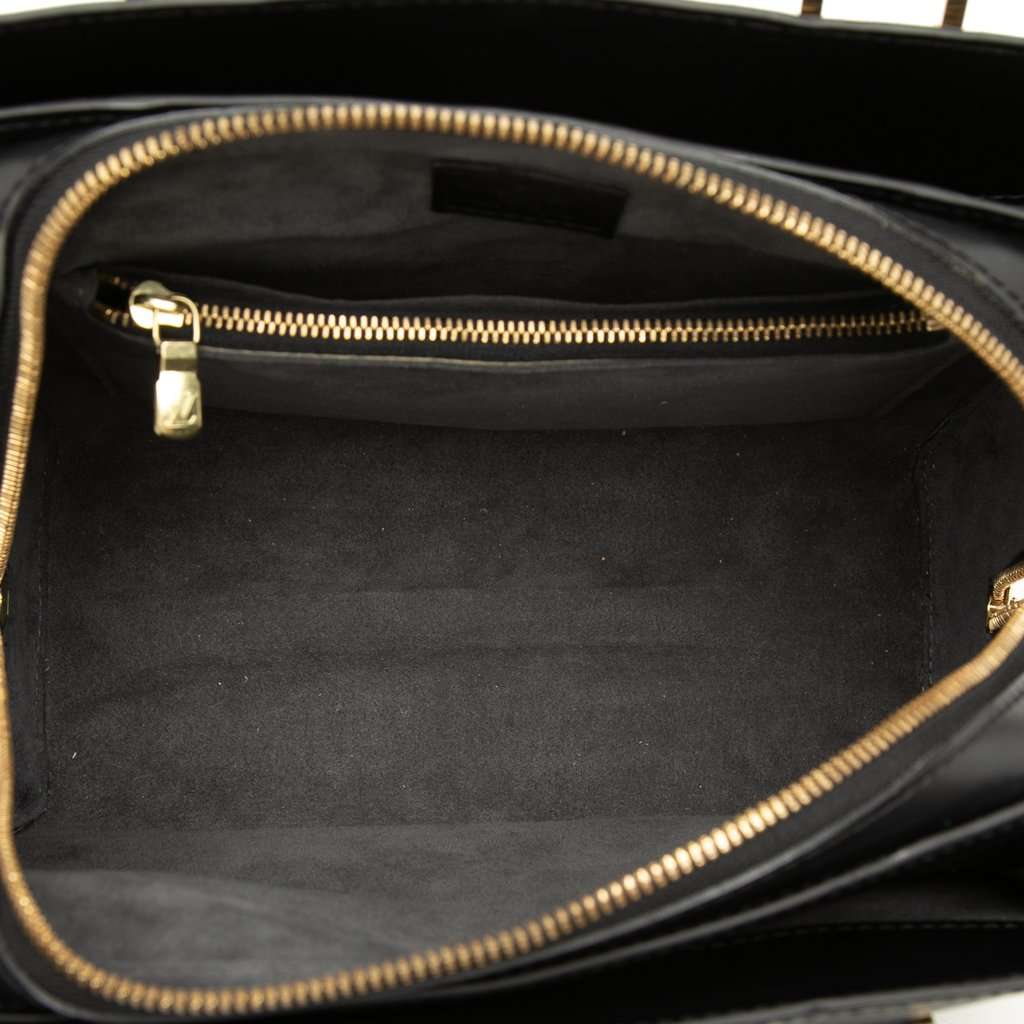 Louis Vuitton Epi Pont Neuf PM Black Leather Very good condition - Model View