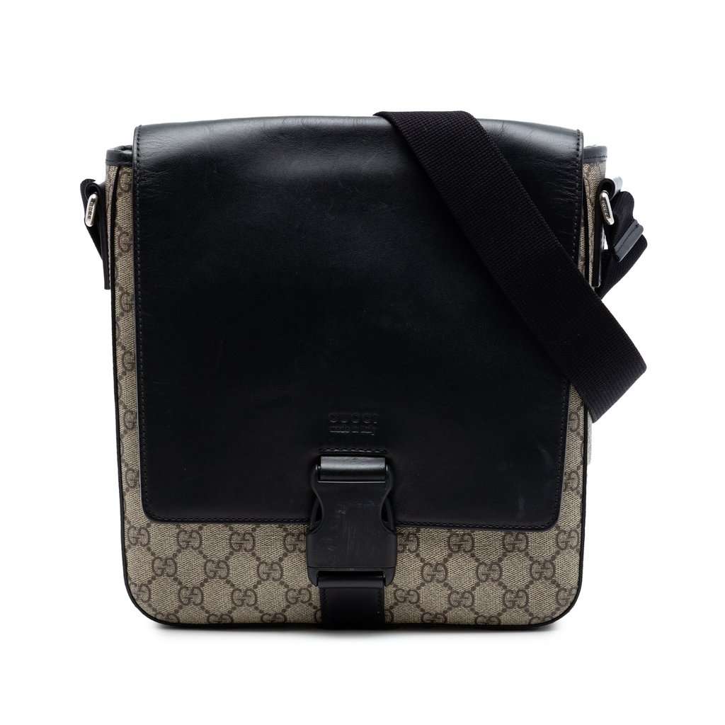 Gucci GG Supreme Flap Messenger Bag Beige Very good - Front View