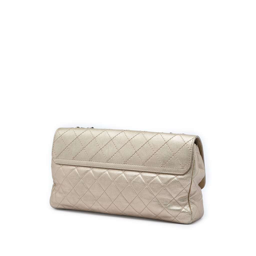Chanel Paris Dubai Metallic Calfskin Flap Gold Leather Very good condition - Back View