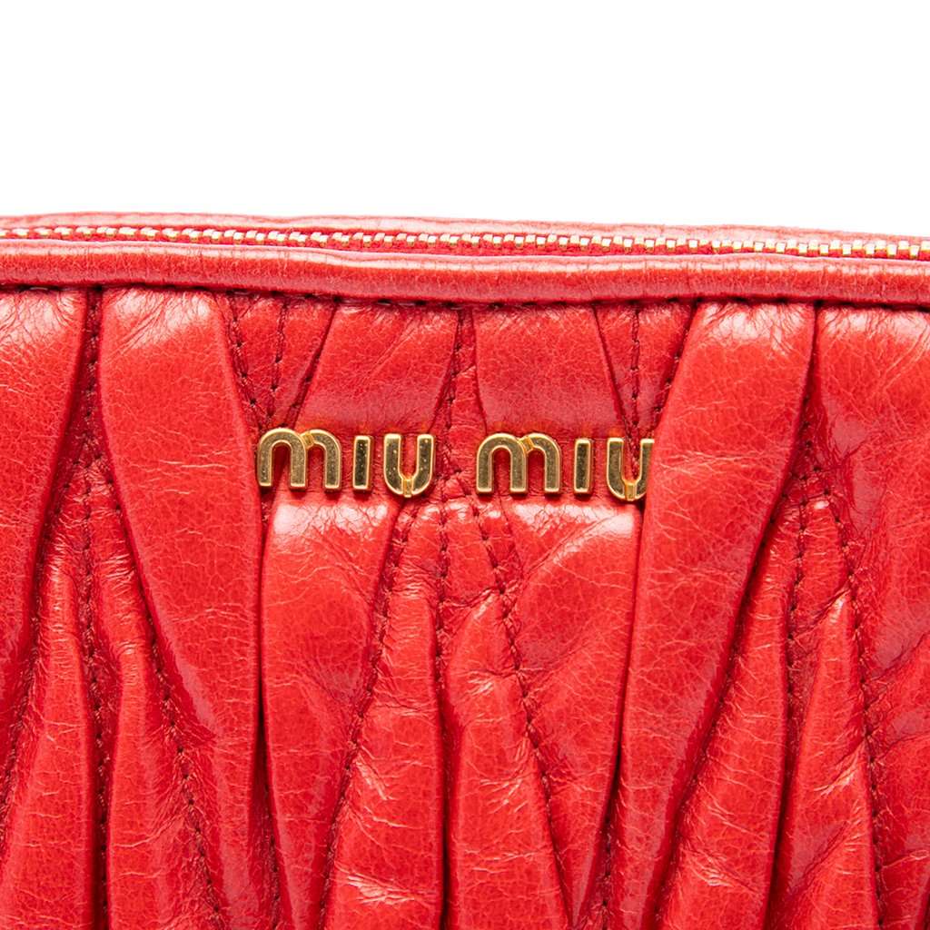 Miu Miu Matelasse Leather Shoulder Bag Red Leather Very good - Box View