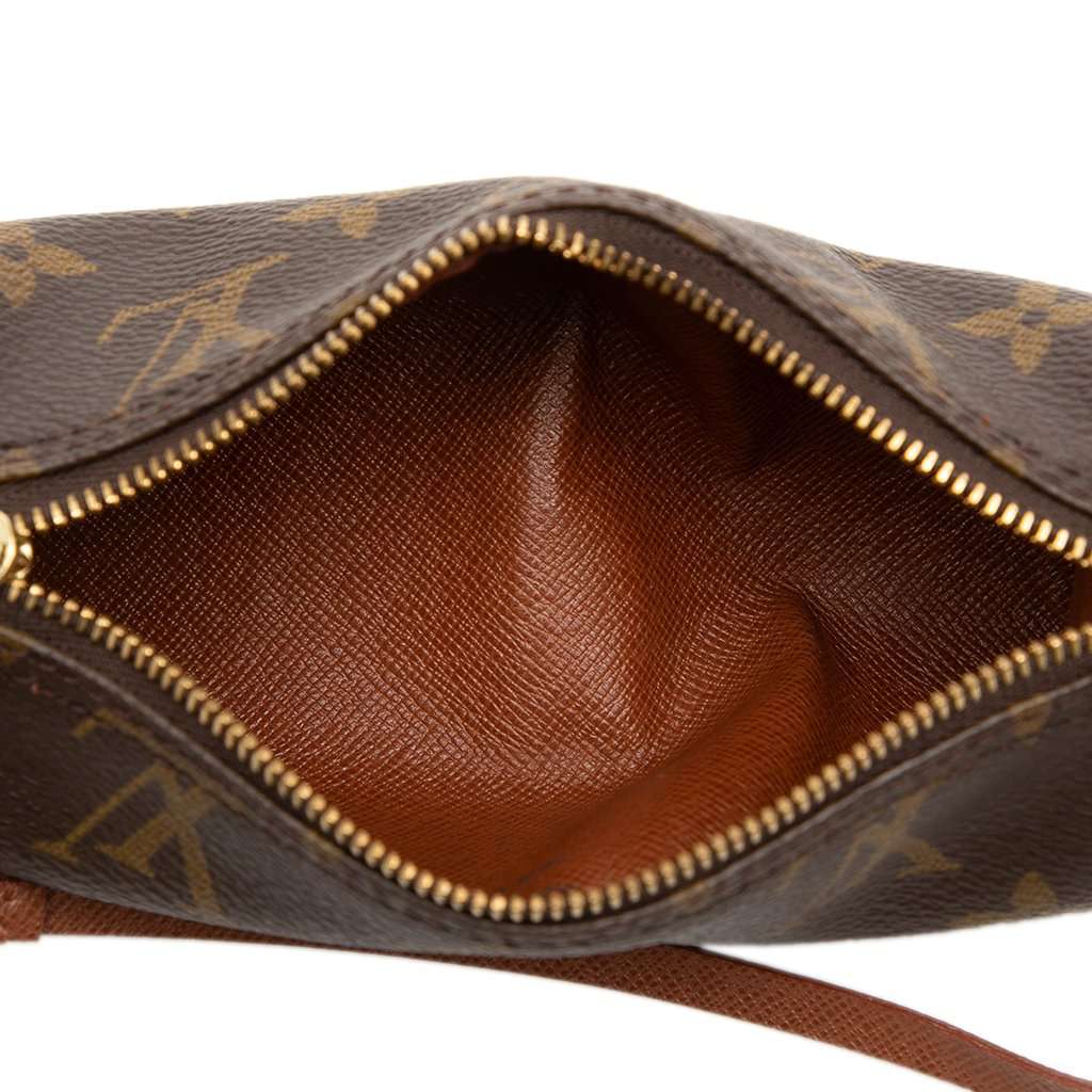 Louis Vuitton Monogram Papillon Pochette Brown Very good - Model View