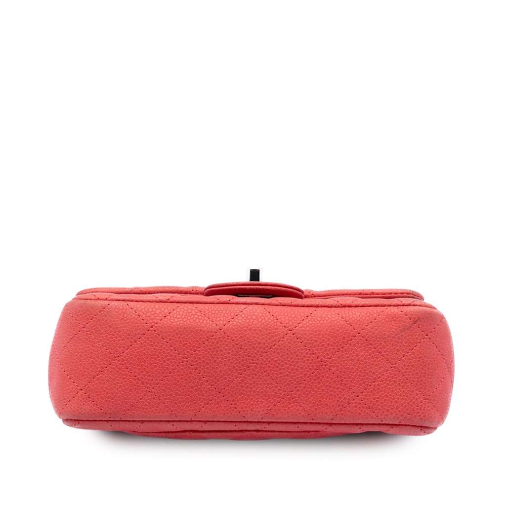 Chanel Mini Rectangular Classic Caviar Single Flap Red Leather Very good condition - Inside View