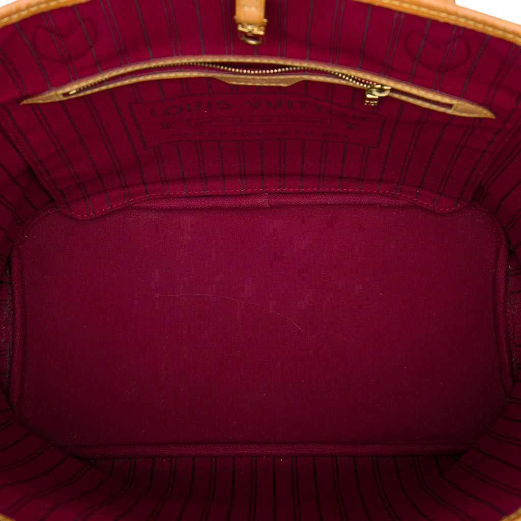 Louis Vuitton Monogram Neverfull MM Brown Very good - Model View